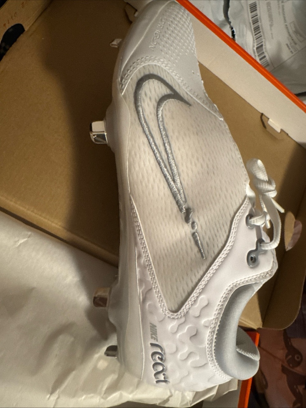 Nike Women's White and Silver Baseball Cleats